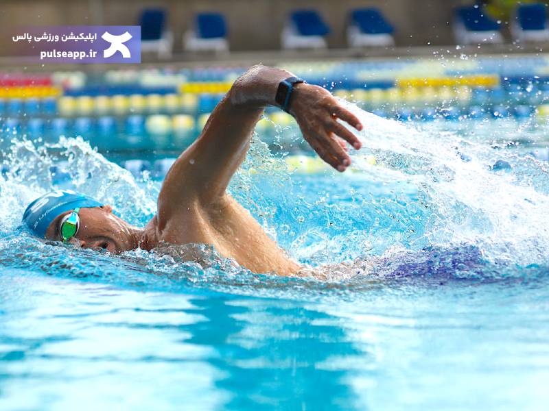 شنا برای سلولیت پشت ران